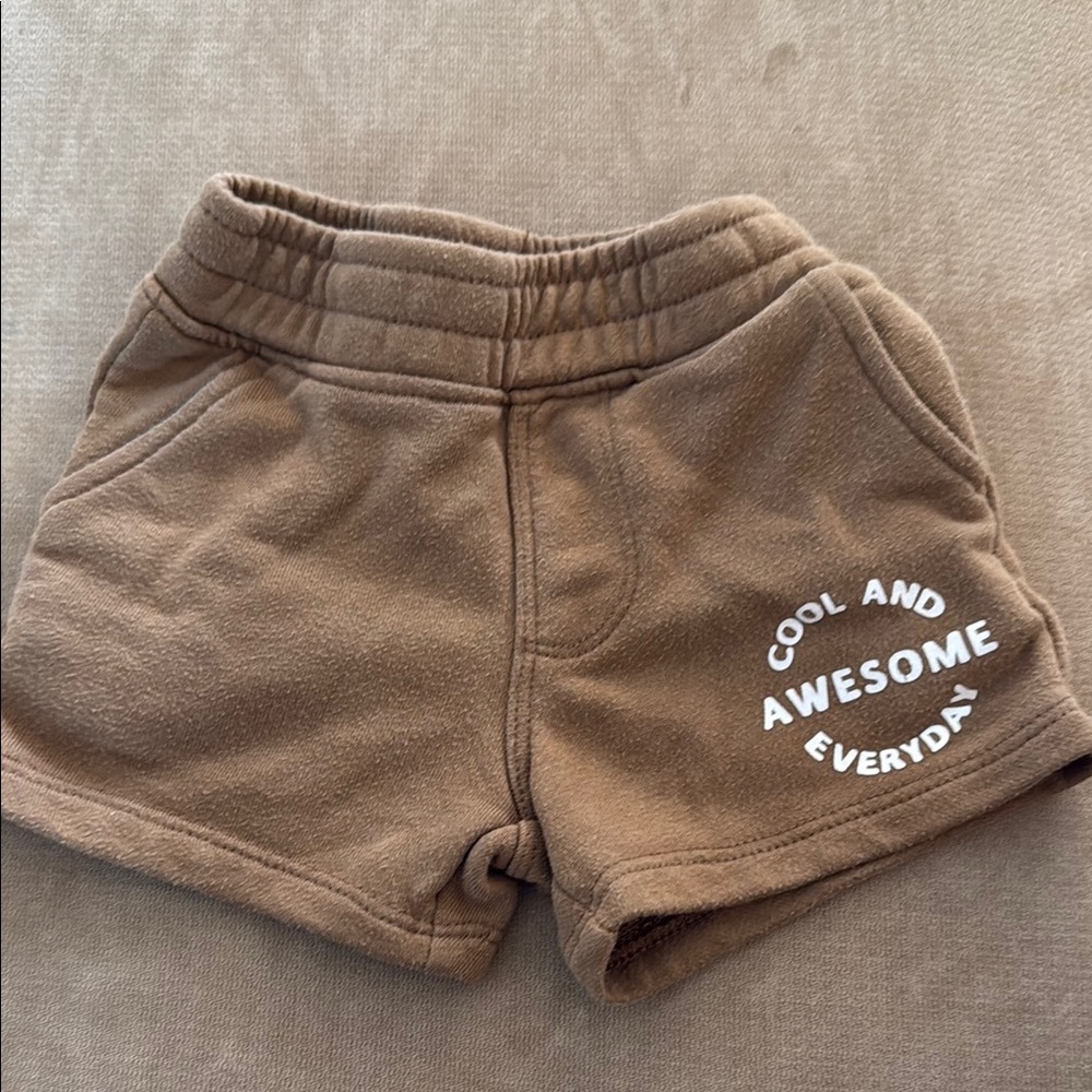 Toddler Boy Tan Shorts (12M)